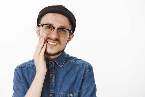 牙齒正畸後爲什麽容易複發